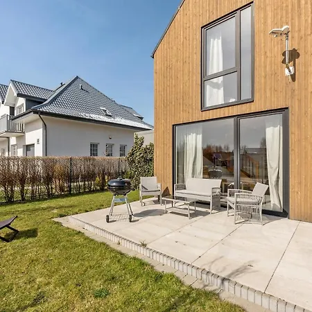 Stodoly Nad Morzem By Downtown