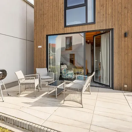 Stodoly Nad Morzem By Downtown *