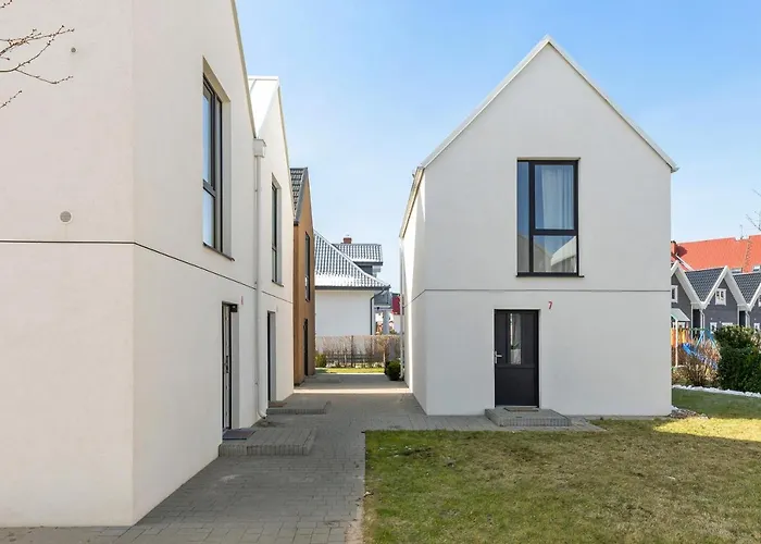 Stodoly Nad Morzem By Downtown *