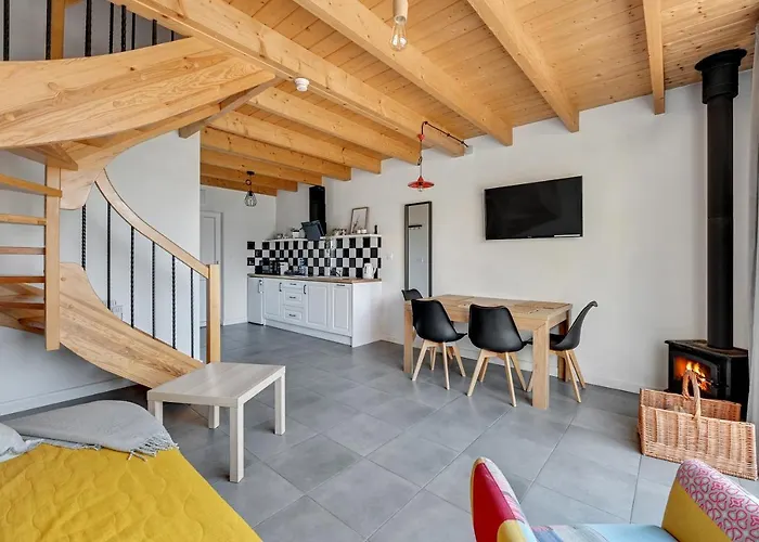 Semesterbostad Stodoly Nad Morzem By Downtown