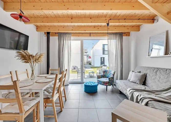 Stodoly Nad Morzem By Downtown *